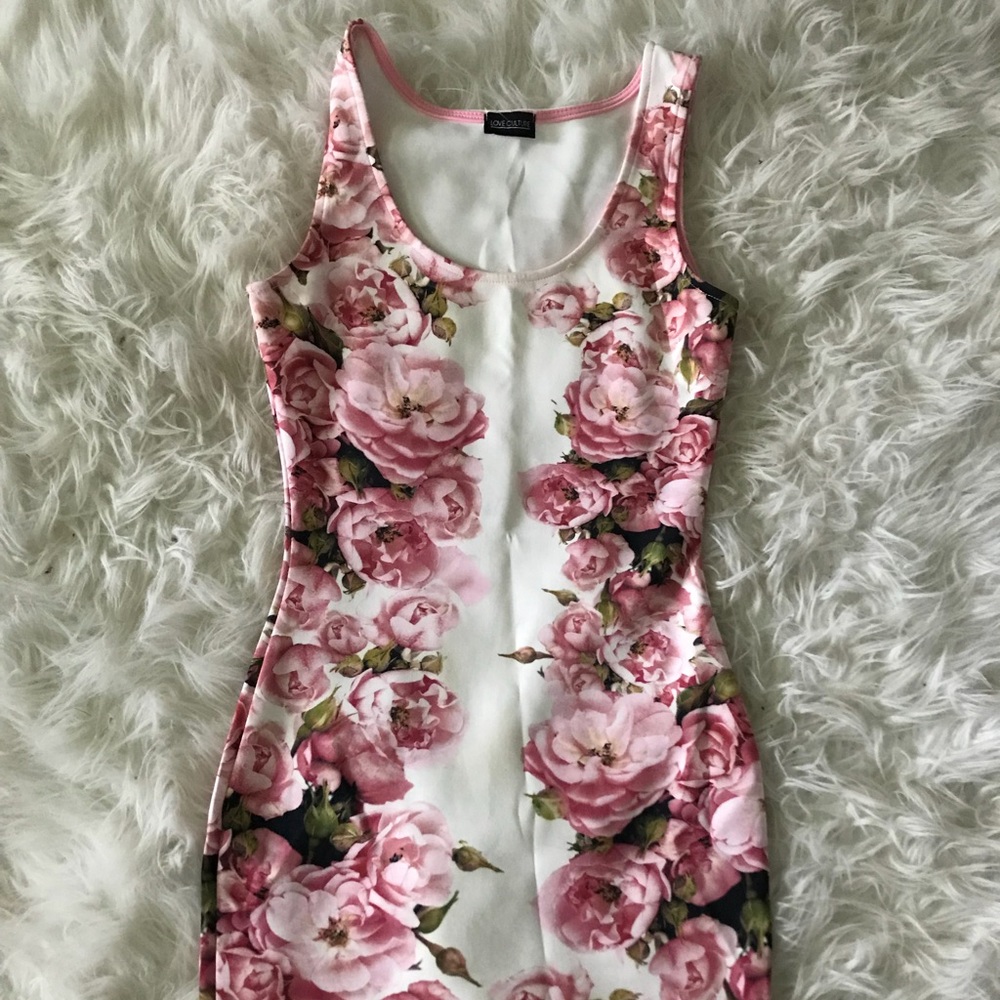 Women’s dress
